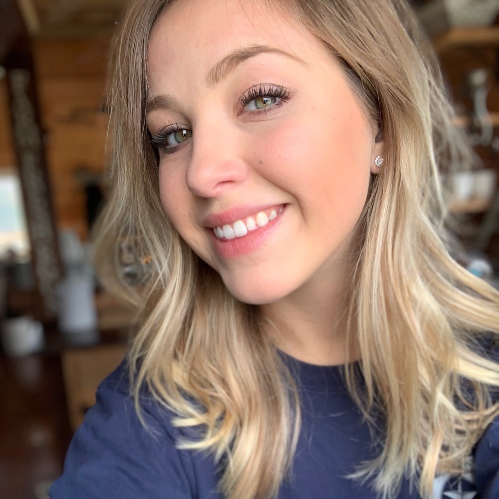 Meet your Posher, Eliza